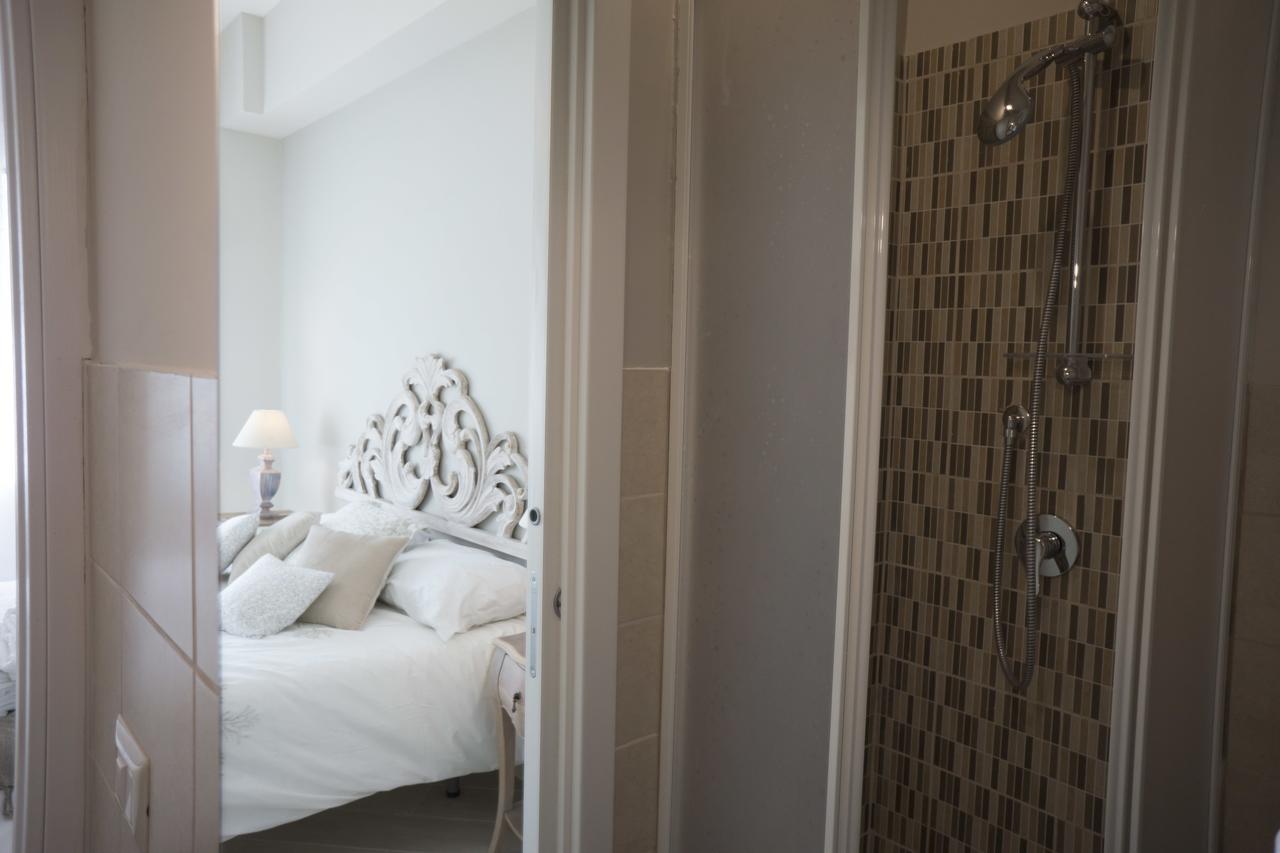 Donna Ada Bed & Breakfast *